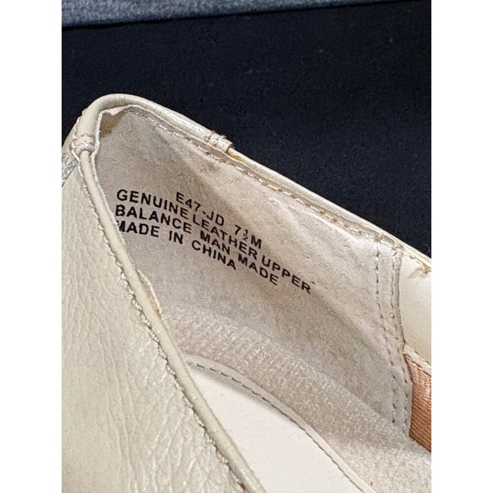 Mushrooms Womens Beige Genuine Leather Loafers Size 8M Mary Jane - Picture 5 of 10